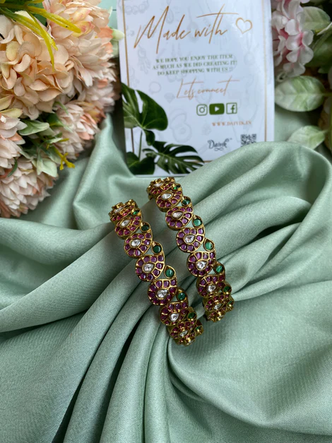 Mango Pure Kemp Bangles